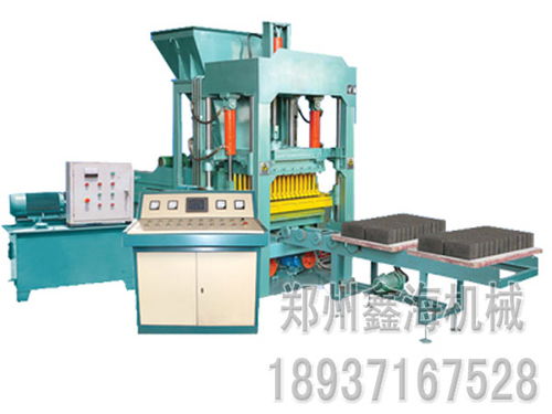 h0413選擇低噪音免燒磚機(jī)提高生產(chǎn)效率