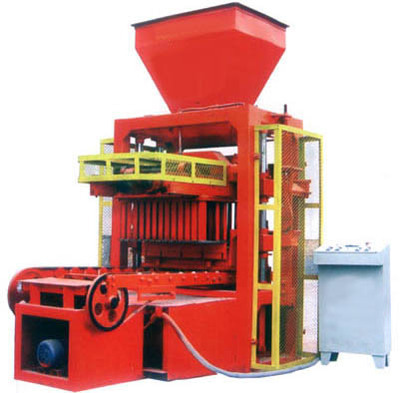 鞏義市鑫威通達機械廠最新供應 領先的河沙免燒磚機與砌塊磚機技術